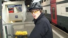 Ash at Zurich train station after 10.3 miles of cycling this morning to Rotkreuz